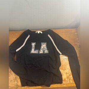 Black Women's long sleeve tee with Lace Detail size small EUC